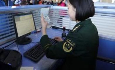 中國國家移民管理局規(guī)范出入境中介服務(wù)，行業(yè)迎來重大變革